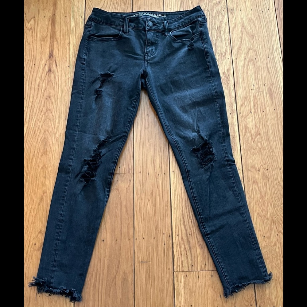 AEO Super Stretch X4 Super Low Jegging Jeans Raw Hem Black Distressed Women’s 8R